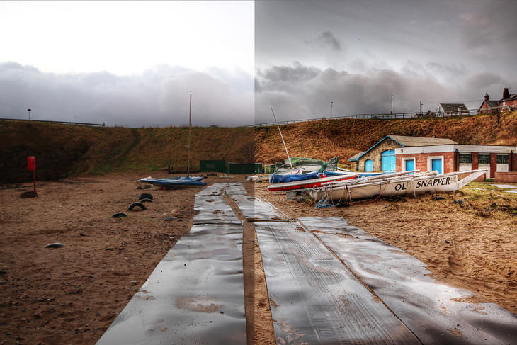 Strand med metallplater, båter og båthus før og etter redigering, foto: Jimmy McIntyre (HDR One Magazine via Wikimedia Commons)  