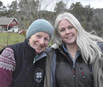 Avtroppende og påtroppende leder i 4H-gård Norge 2020